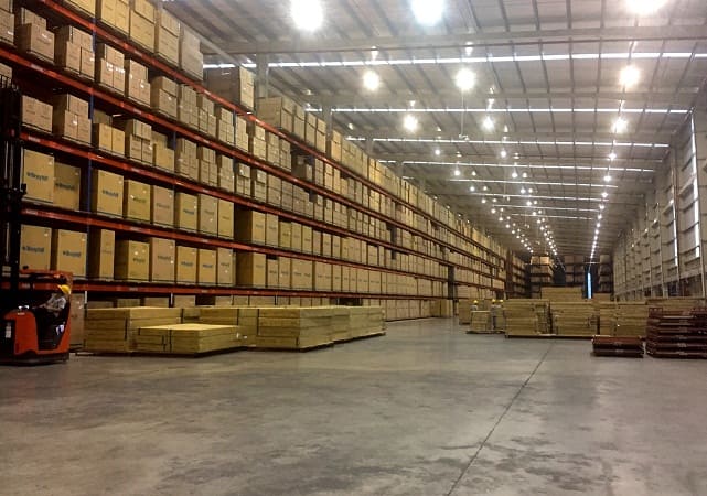 被欲望所蒙蔽而无法预见必然接踵而至的痛苦和麻烦的人